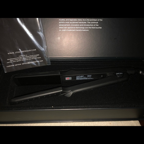 Jose Eber flat iron. - Picture 4 of 8